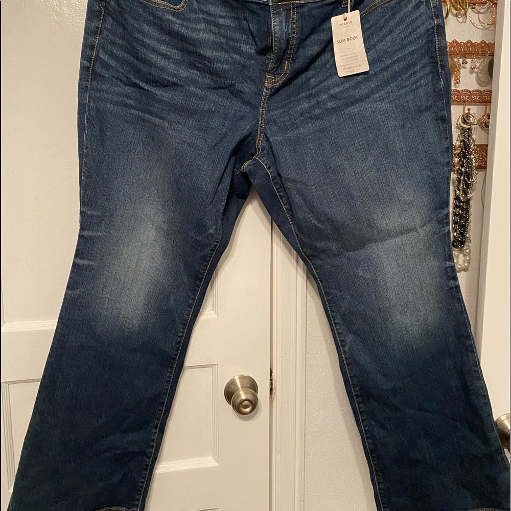 NWT Torrid Slim Boot Jeans sz 24